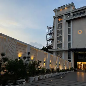 The Mudra 4* Varanasi