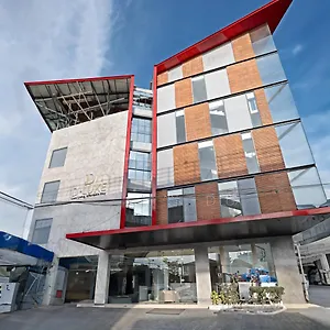 D-luxe 3* Kochi